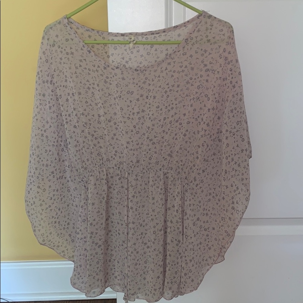 Love Makers flowy, pink blouse